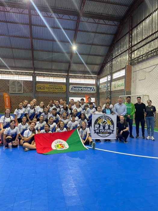 Investimento no esporte: novos uniformes beneficiam cerca de 180 crianças em Taquaruçu do Sul